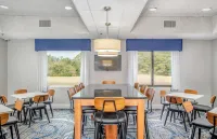 The Windstar Hotel - Near Emerald Isle