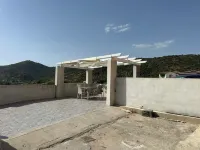 APARTMENT WITH SEA VIEW TERRACE Hotel a Budoni