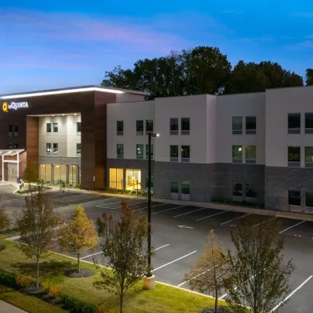 La Quinta Inn & Suites by Wyndham Olive Branch