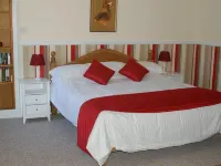 Falcons Nest Hotels in Huntingdon