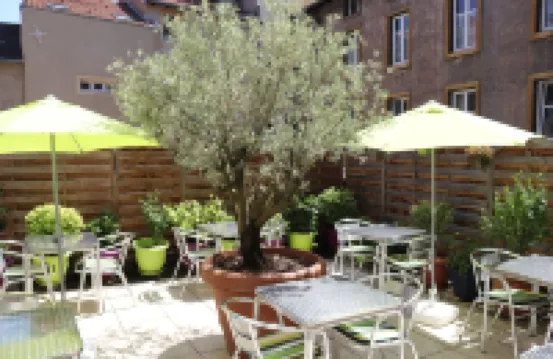 奧利維亞酒店 泰昂維酒店