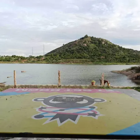 Lake view Resort Homestay