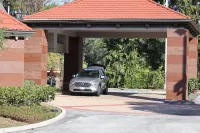La Quinta Inn & Suites by Wyndham Ocala - Bãi đậu xe