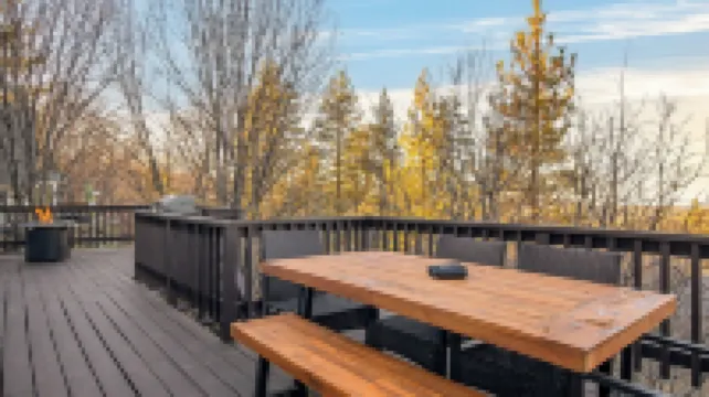 2 Decks Views Firepit Cozy Modern Relaxing Home Blue Spruce by AvantStay