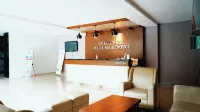 Greenpark Apartemen by Golom Room - 3-Star