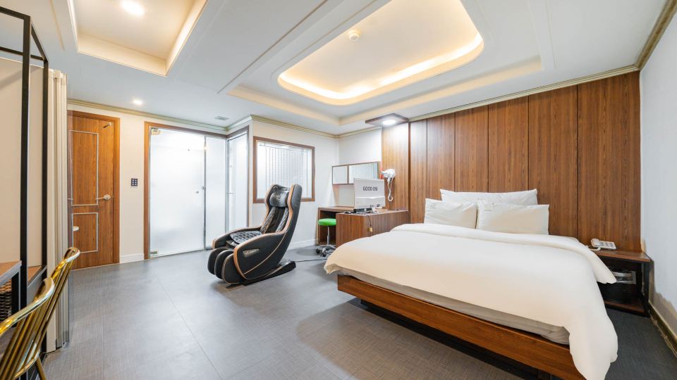 Siheung Eros Hotel