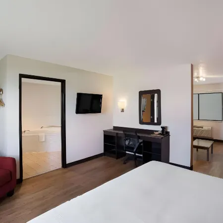 Quality Inn & Suites Junction