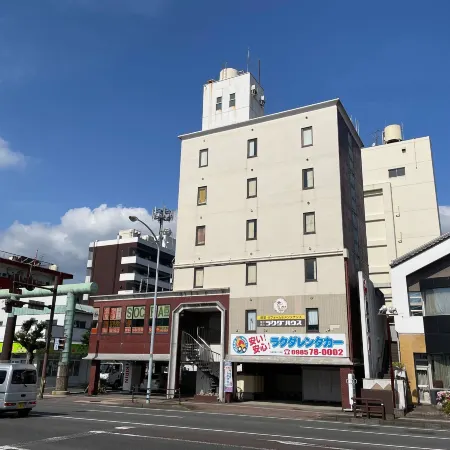 Rakuda Hotel Jingu Отели рядом с достопримечательностью «Сад Ханива»
