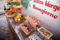 Hotel Petit Brussel - breakfast
