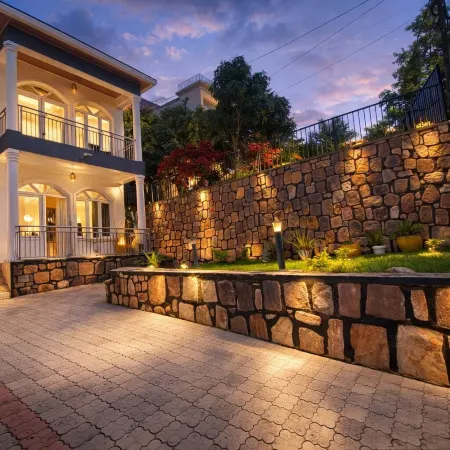 Africa Luxury Tours & Accommodation