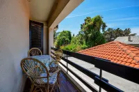 Apartment and Rooms Biserka - شرفة