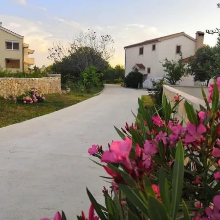 Apartment Ljilja
