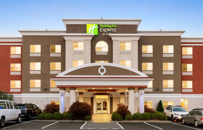 Holiday Inn Express & Suites KLAMATH FALLS CENTRAL by IHG