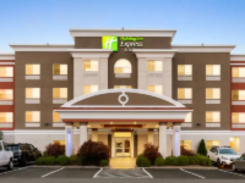 Holiday Inn Express & Suites KLAMATH FALLS CENTRAL by IHG Hotels in Klamath County