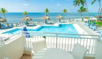 Caloosa Cove Resort by CoolVacay - مسبح