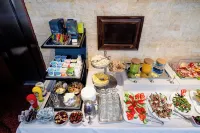 Acapulco Hotel - breakfast