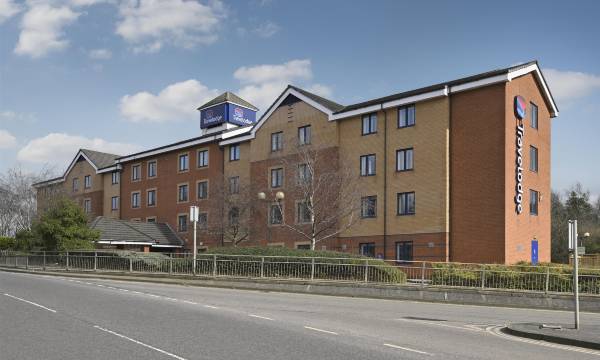 Travelodge Chesterfield Town Centre