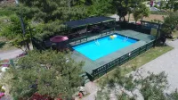 Wonju Sarangbyeol Spa Pension - Rooftop Pools