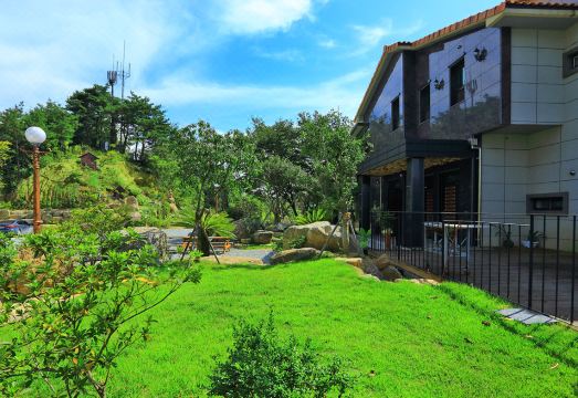 순천 황금호숫가펜션