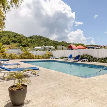 Sunshine Seashore Escape Jamaica Отели в г. Лусеа