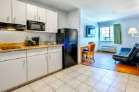 Oyo Townhouse Sulphur,LA Extended Stay I-10