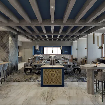 DoubleTree by Hilton Raleigh Midtown