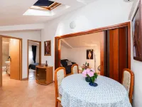 Apartments Roda Hotels in Supetar