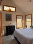 Peace-in-the-Forest Retreat - Singles, Couples, Artists, Forest Lovers