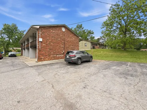 Quiet Fort Knox Townhome  Bourbon Trail Stay Near Louisville Airport