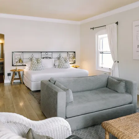 Auberge Burgundy Boutique Hotel & Spa