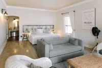 Auberge Burgundy Boutique Hotel & Spa
