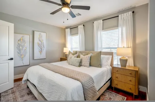 2-bedroom - Equipped Kitchen - Gated Parking - Condos
