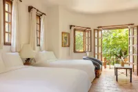 Hotel Santa Fe - balcony