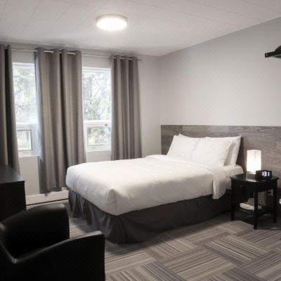 Queen Room-Ground Floor Auberge Valcartier Promo Code