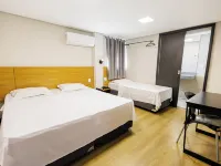 Hotel Move BH ステーション・スクエア周辺のホテル