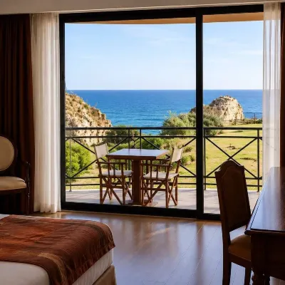 Foz Club - Algarve Hotels near Praia dos Tres Irmaos