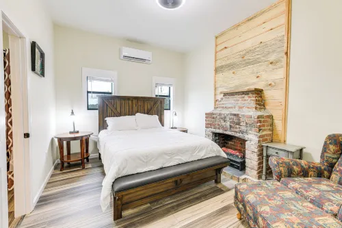 Abbeville Cabin on 450 Acres Near Lake Eufaula! - Wifi
