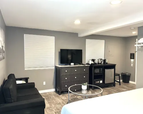 New Haven Inn Photos