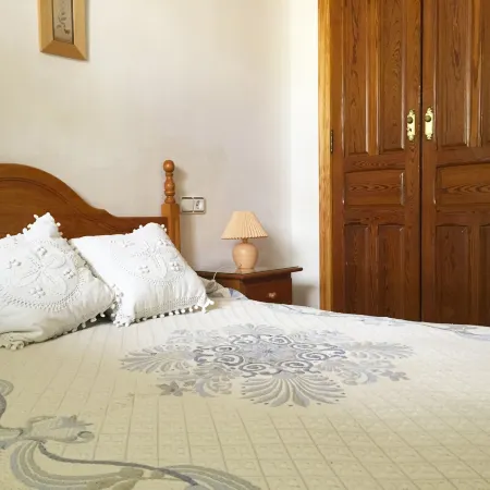 Ad4101 in Denia With 4 Bedrooms and 1 Bathrooms