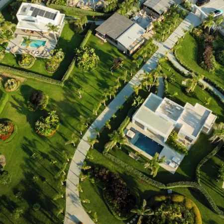 Taf Villas - Beach Resort & Tesla