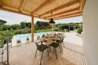 TD Casa Fusella with Panoramic Pool and Sea View - Haustierfreundliche