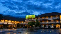 Grand Kanaya Baturraden Hotel