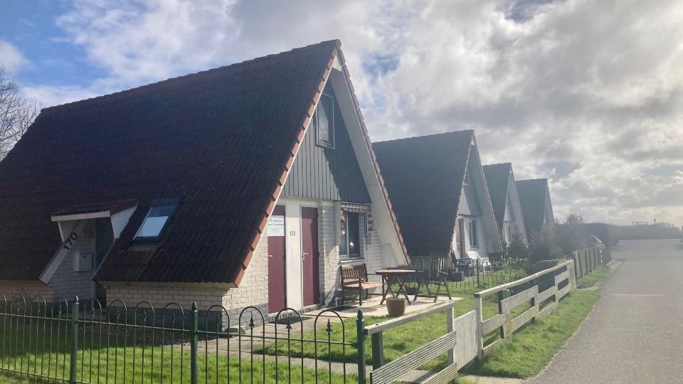 Holiday House Platz an der Sonne for 6 People Near Lake Lauwersmeer