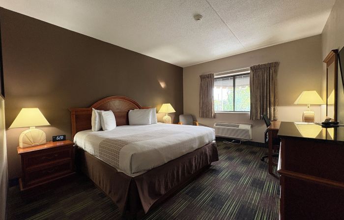 South Shore Inn