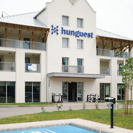 Hunguest Hotel Flora