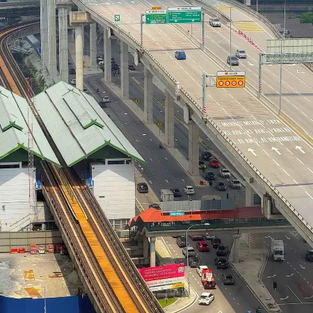Astrum 5 Min to LRT By Serenity Homes