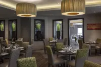 Plus Pinewood on Wilmslow Hotel Cheshire - parking