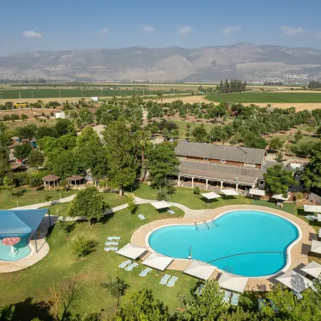 The Village- Jordan Riverside Travel Hotel