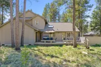 37 Kinglet - North End River Charmer! Hot Tub, Sharc, Ping Pong, Bikes - 3-Star