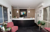 Fairway Motor Inn - balcony